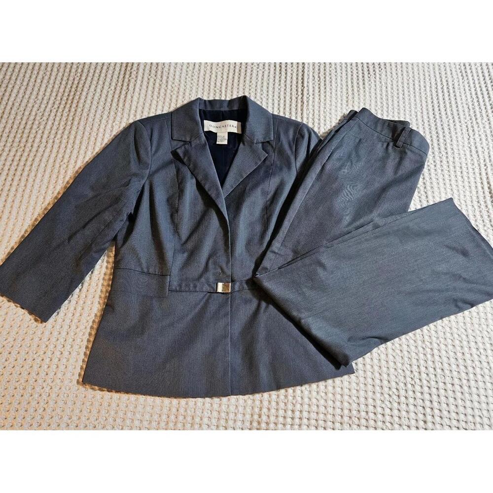 Doncaster Women's Blue 2 Pc Sz 10 Blazer & Sz 10P Pants Suit Business Career Set - Picture 1 of 16